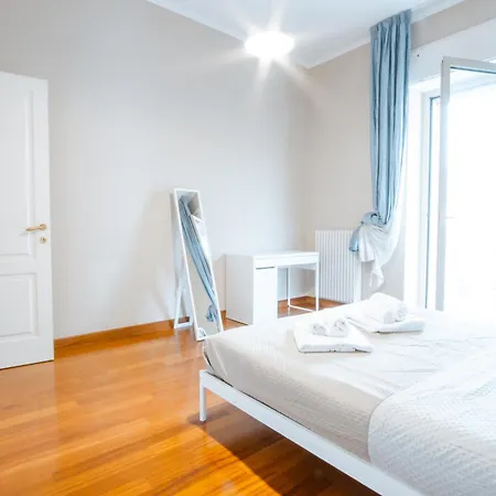 Dimora Adua 公寓 巴里