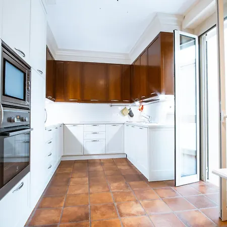 Dimora Adua Барі